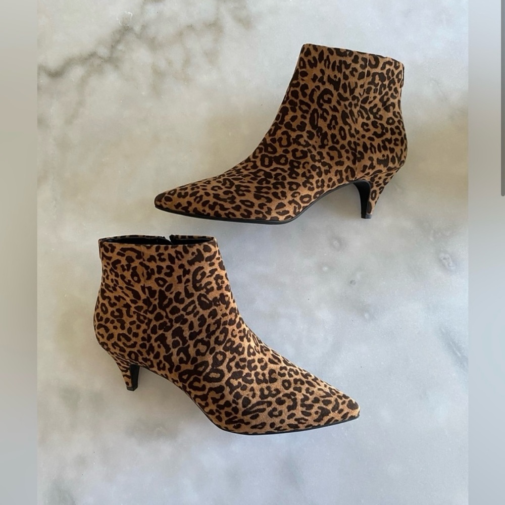 Circus by Sam Edelman Womens Kirby Embossed Pointed Toe Booties size 8.5 leopard